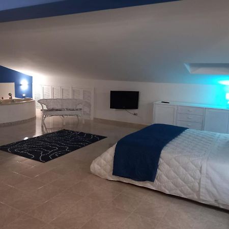 Wendy House Apartament Bari Buitenkant foto