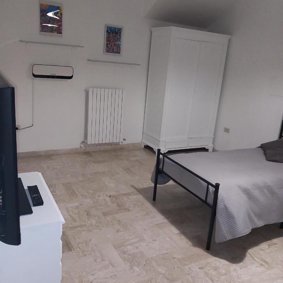Wendy House Apartament Bari Buitenkant foto